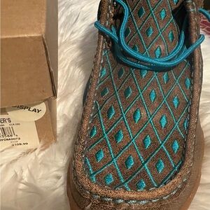 Women's Brown and Blue Moccasin Shoes